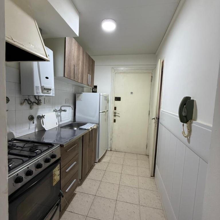 Monoambiente San Lorenzo y San Martín - Centro - Apartamento de 1 dormitorio - 3