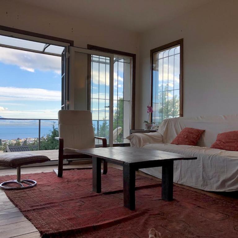 Casa de 5 dormitorios con vista al lago - Casa de 5 dormitorios - 15