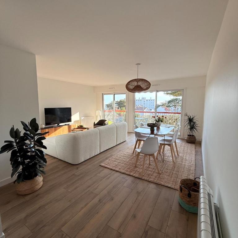 Bel appartement de 75 m2 à 150 m de la plage - Appartement 1 Chambre - 4
