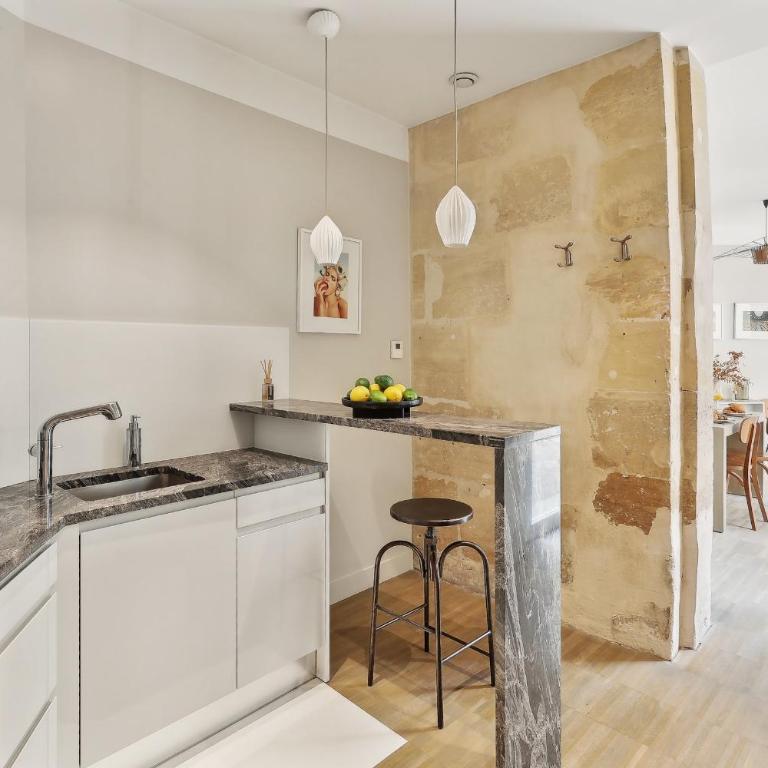 BnBNova - 2BR 2BA Le Marais & Place des Vosges - Appartement - 9
