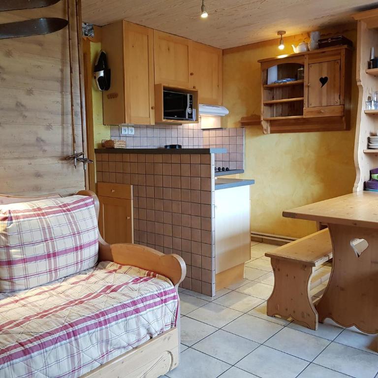 Résidence Les Charmettes - Appartement de charme 2 pièces 4 personnes à Arc 1600 proche des pistes et des commerces MAE-2199 - Appartamento - 2