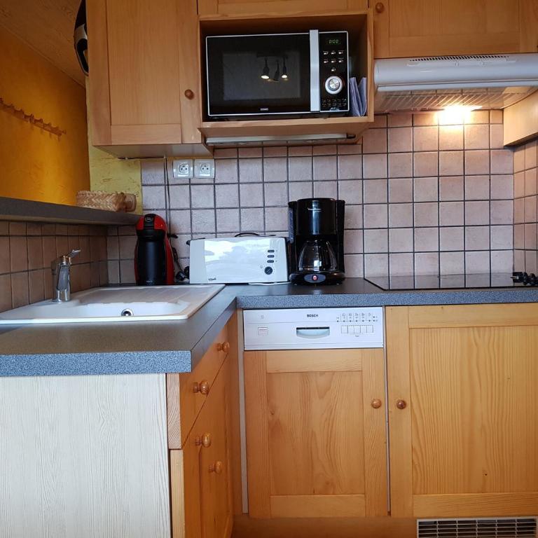 Résidence Les Charmettes - Appartement de charme 2 pièces 4 personnes à Arc 1600 proche des pistes et des commerces MAE-2199 - Appartamento - 6