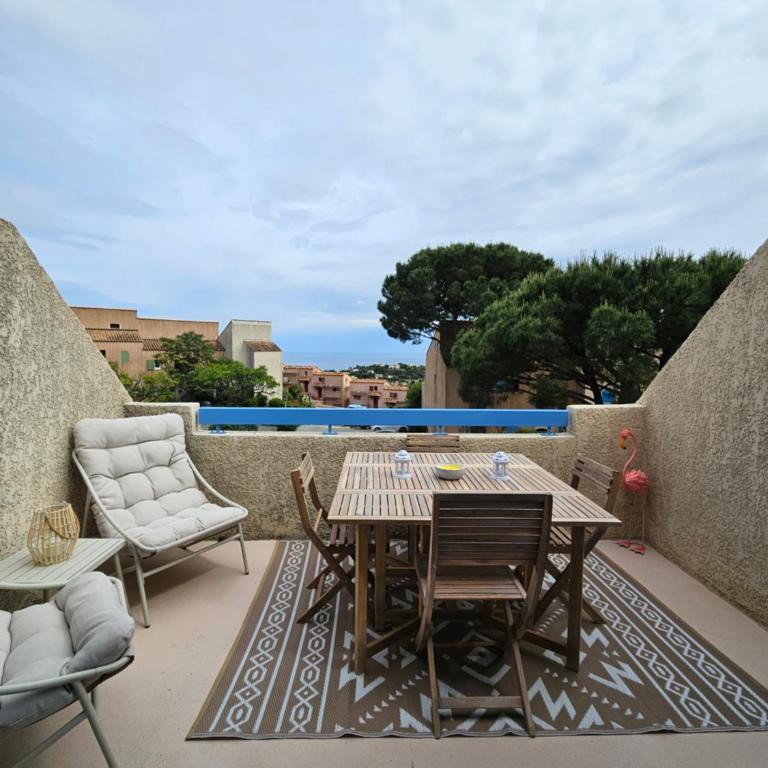 Petit Paradis Vue Mer Agréable studio à Cavalaire sur mer Golfe de St Tropez - Appartement 1 Chambre - 4