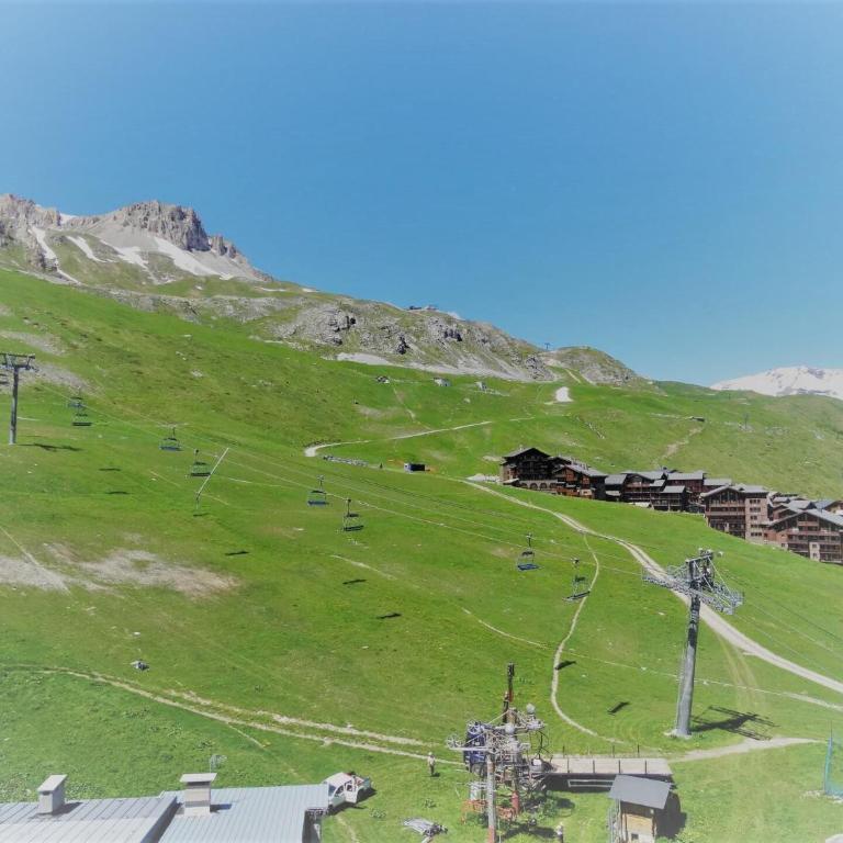 Résidence Le Palafour - Studio 2 personnes à Tignes au pied des pistes, des commerces proche de l'ESF, de l'office du tourisme dans le quartier du lac. MAE-2159 - Studio - 8