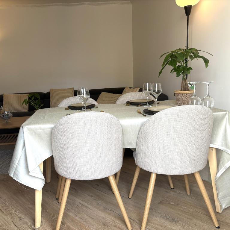 Le Cœur du Vieux Saint Denis - Appartement 2 Chambres - 14
