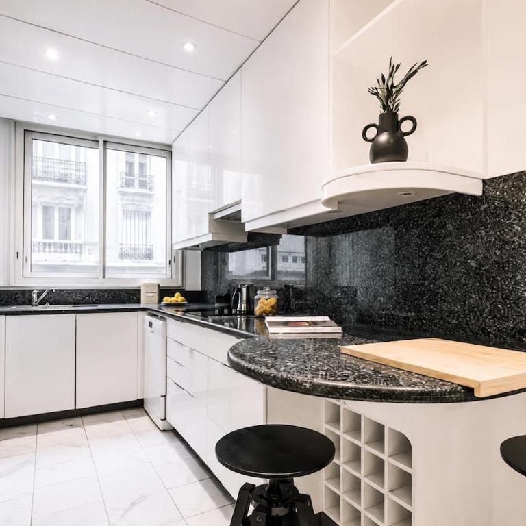 Beautiful and spacious - Appartement 3 Chambres - 16