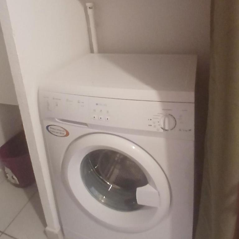 Mediterranean cocoon parking loggia washing machine - Appartement 1 Chambre - 40