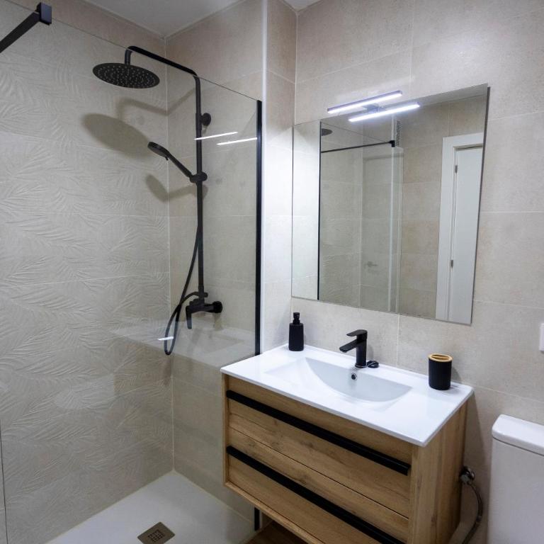 Apartamentos La Machacona Plaza Mayor recién reformados - Apartamento con balcón - 31