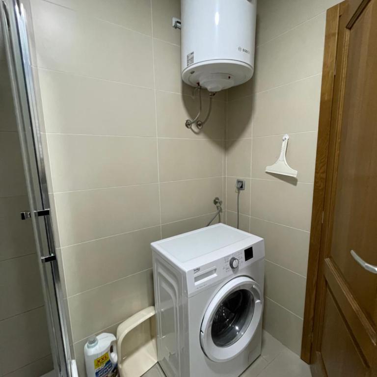 Bulevar City Stay - Three-Bedroom Apartment with Balcony - 16