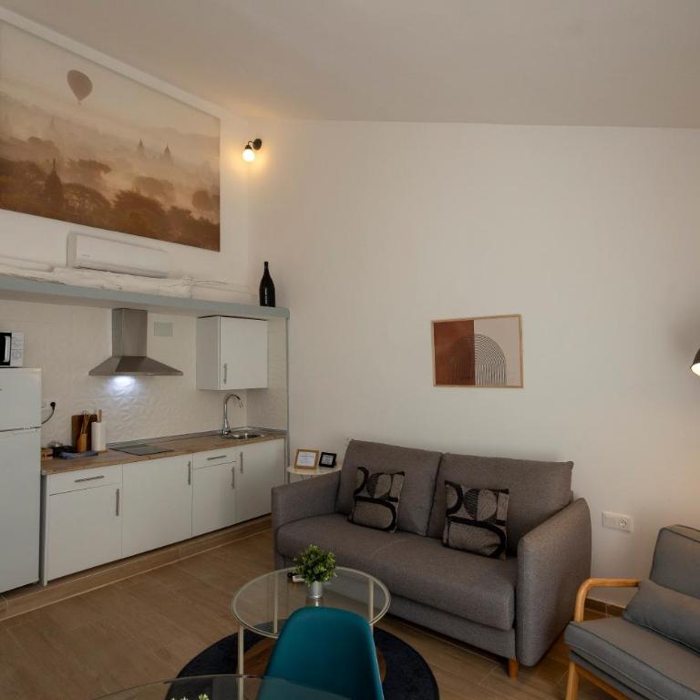 Apartamentos La Machacona Plaza Mayor recién reformados - Apartamento con balcón - 45