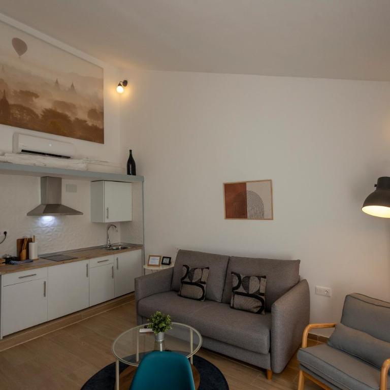 Apartamentos La Machacona Plaza Mayor recién reformados - Apartamento con balcón - 50