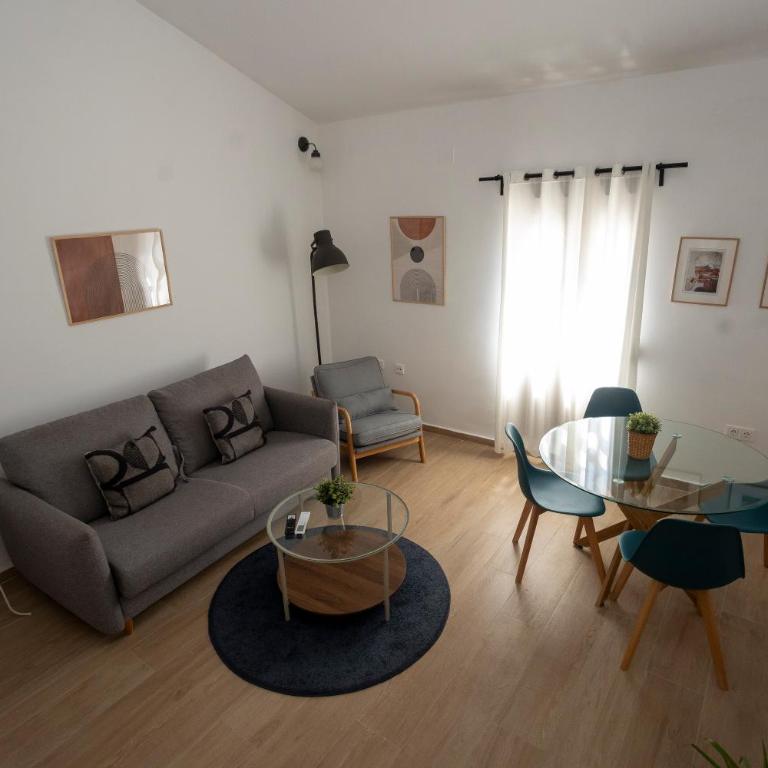 Apartamentos La Machacona Plaza Mayor recién reformados - Apartamento con balcón - 54