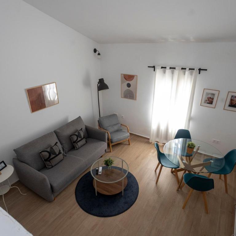 Apartamentos La Machacona Plaza Mayor recién reformados - Apartamento con balcón - 56
