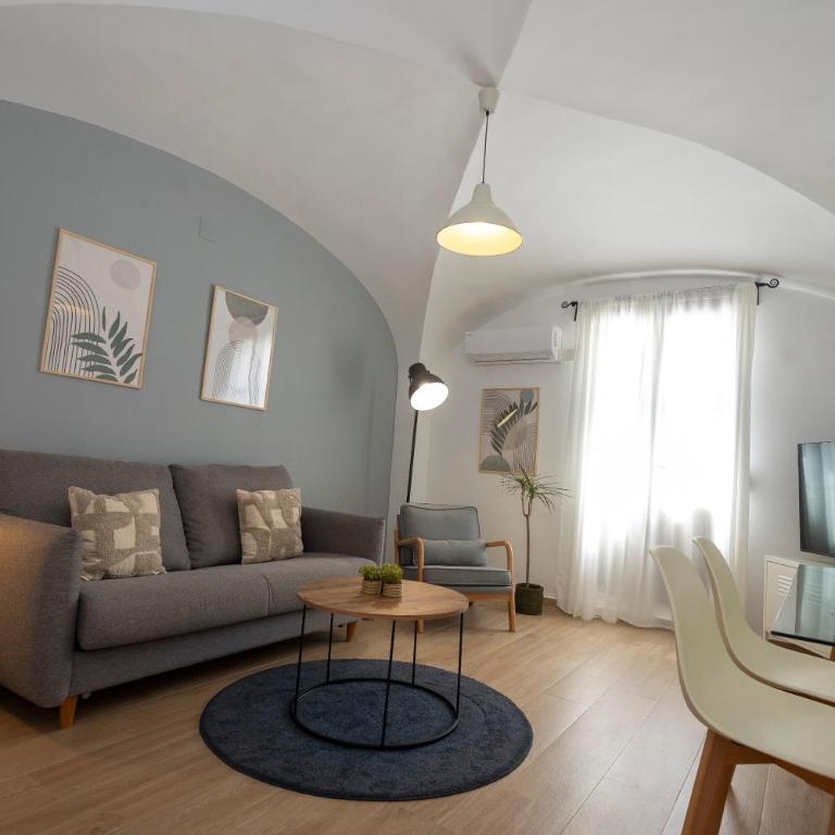 Apartamentos La Machacona Plaza Mayor recién reformados - Apartamento con balcón - 3
