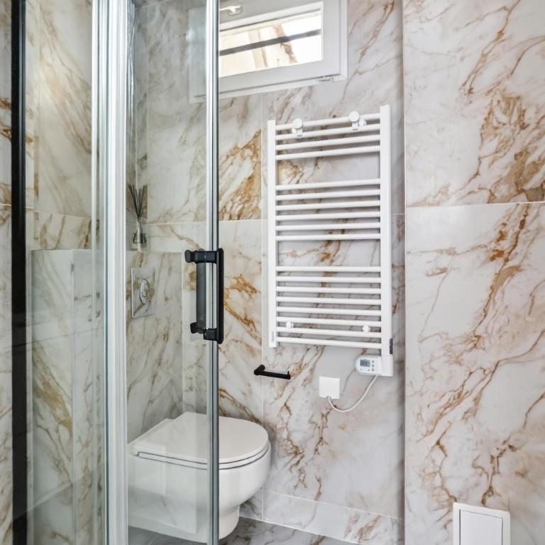 Branded New - Well Designed - 1BR Apt in Paris 20 - Appartement 1 Chambre - 6