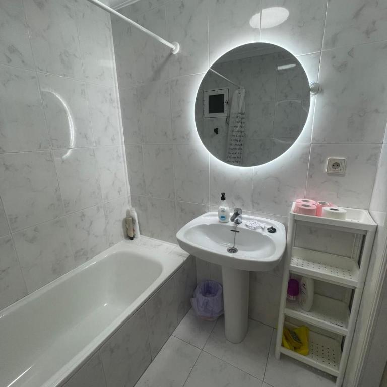 Alicante, Isleta Albufereta, apt with sea view - Appartement 1 Chambre - 4
