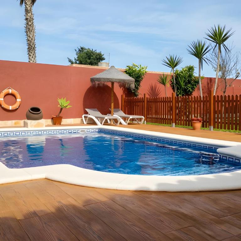 Casa con piscina solo aceptamos familias y parejas no grupos jovenes - Appartement - 7