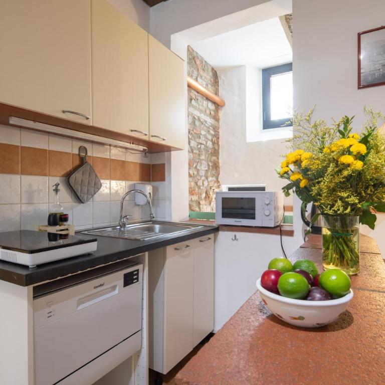 San Frediano Central Stay - Two-Bedroom Apartment - 18