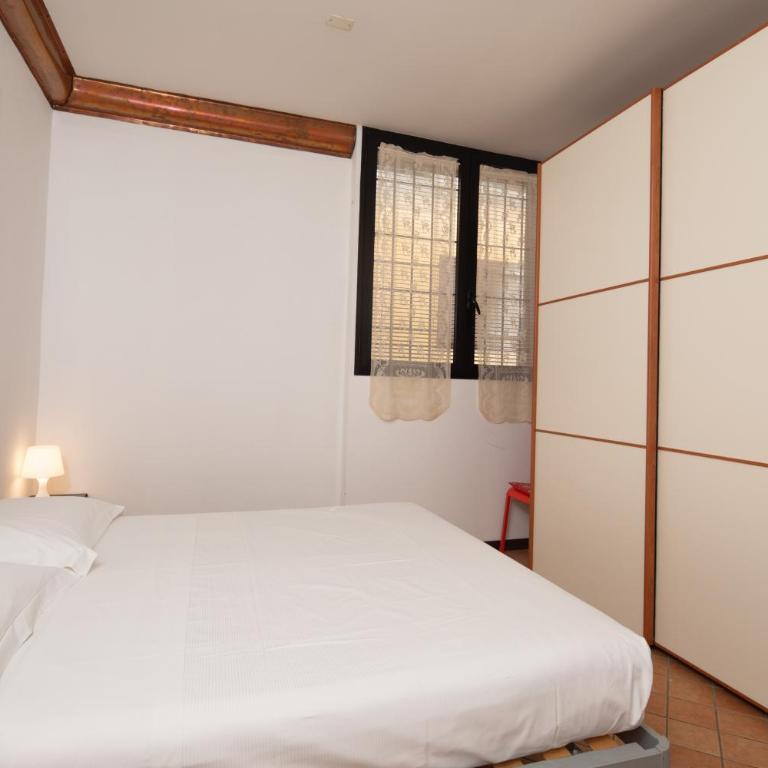 San Frediano Central Stay - Two-Bedroom Apartment - 3