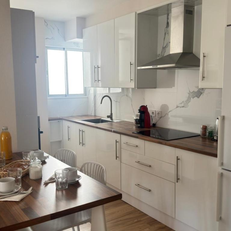 Balcon del orquidario Estepona centro - Apartamento de 2 dormitorios - 5