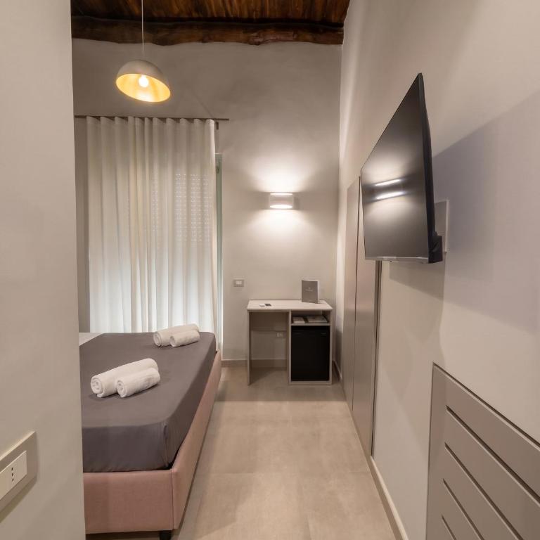Lou Lou Rooms - Double Room - 5
