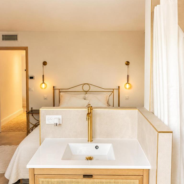 4BR Sea View Garden Apartment near Cannes and 1min from Beach - Appartement - Rez-de-Chaussée - 7
