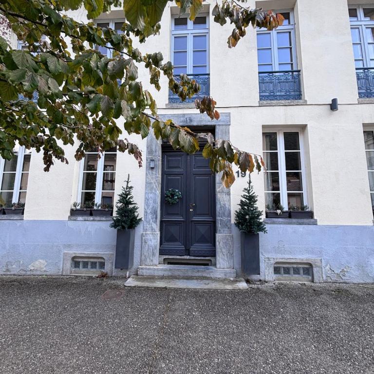 Belle maison de caractère de 200m2 avec jardin - Villa - 6
