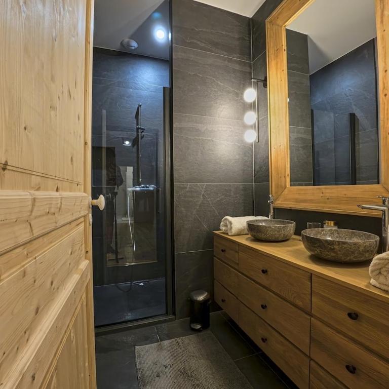 Belle maison de caractère de 200m2 avec jardin - Villa - 8