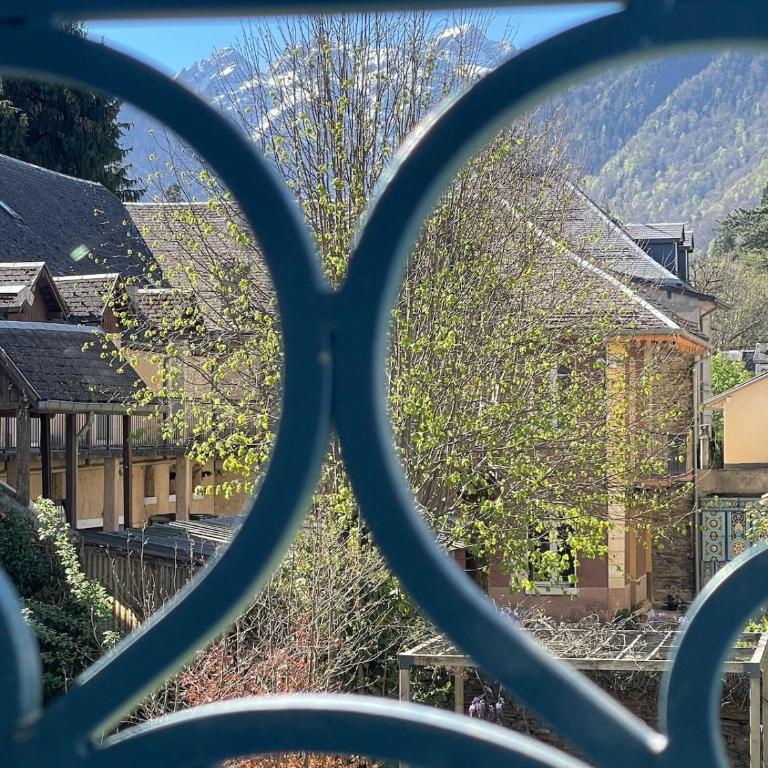 Belle maison de caractère de 200m2 avec jardin - Villa - 11