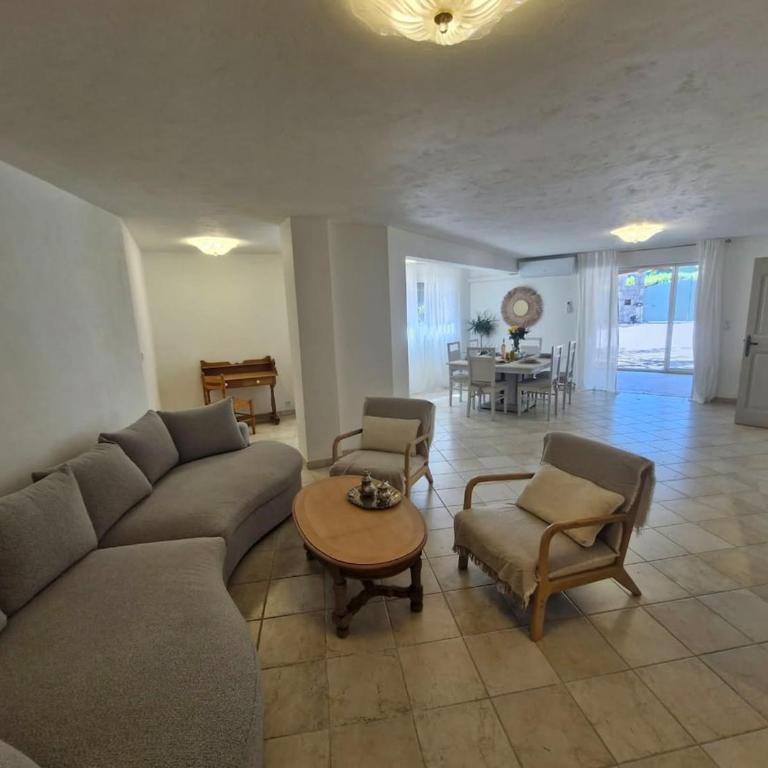 Charming Independent Garden Floor, French Riviera - Villa 3 Chambres - 33