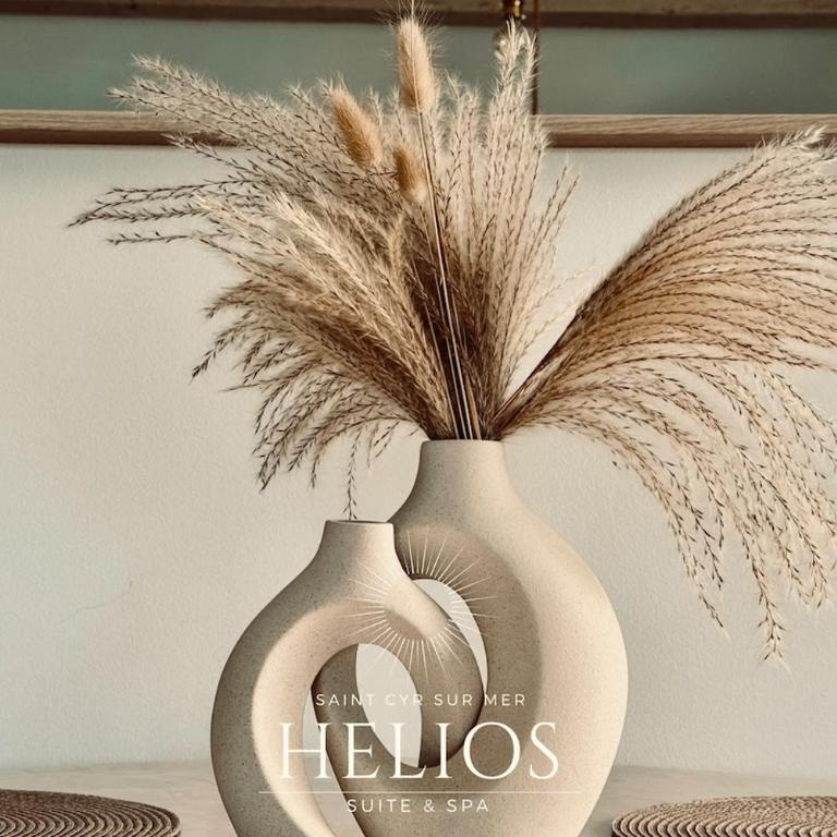 Jacuzzi Vue sur Mer Helios Suite & Spa - Appartement 1 Chambre - 15