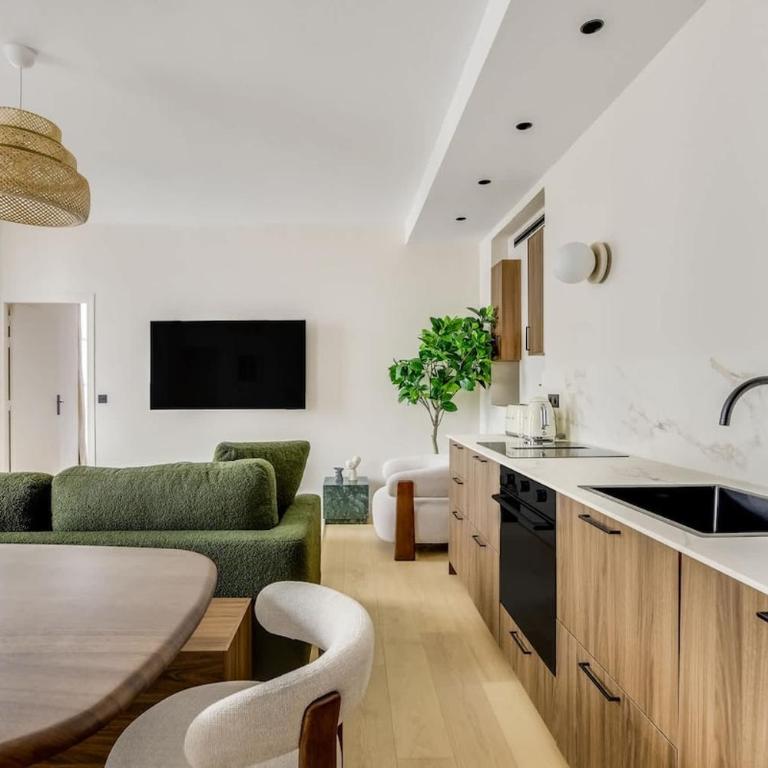 Gorgeous Air-conditioned - Appartement 2 Chambres - 17