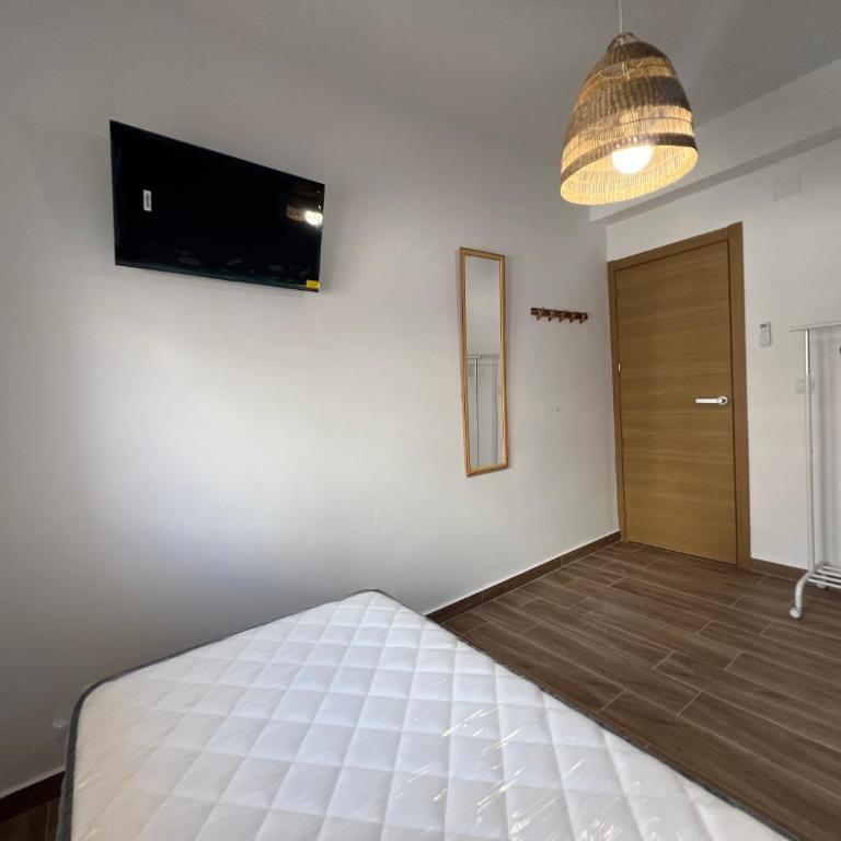 Habitación centro Almería - Habitación Individual Económica - 5