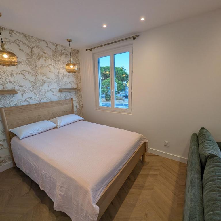 NEW Vega Studio rénovation, climatisé, parking & piscine Antibes Centre vue Fort Carré et Port - Appartement 1 Chambre - 2