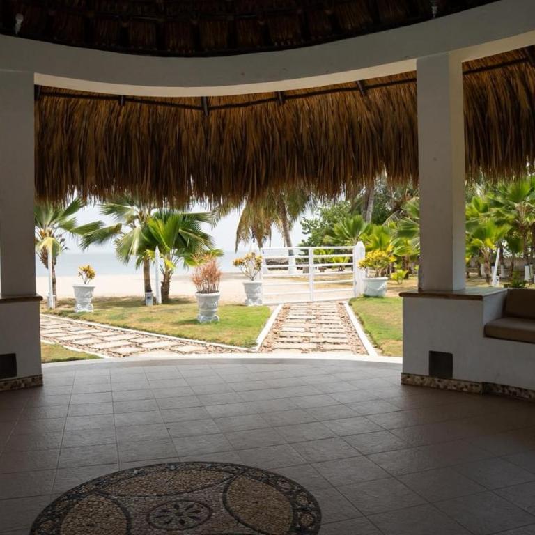 Casa privada cartagena barú con muelle privado - Villa - 35