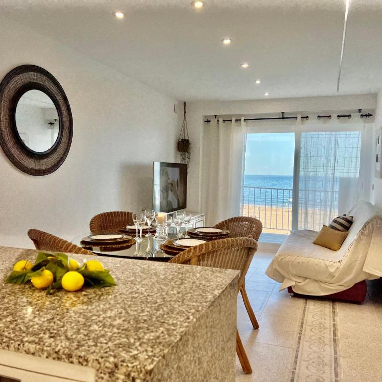 FRENTE AL MAR Bonaire II - Apartamento de 2 dormitorios - 16