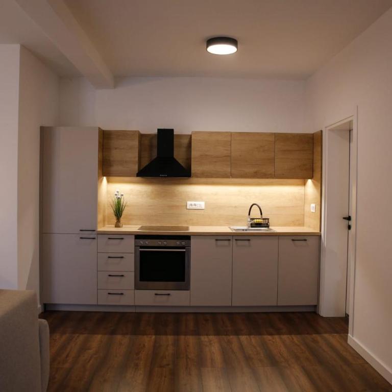 Old Town Gem, Modern stay with private yard - Apartment mit 1 Schlafzimmer - 22