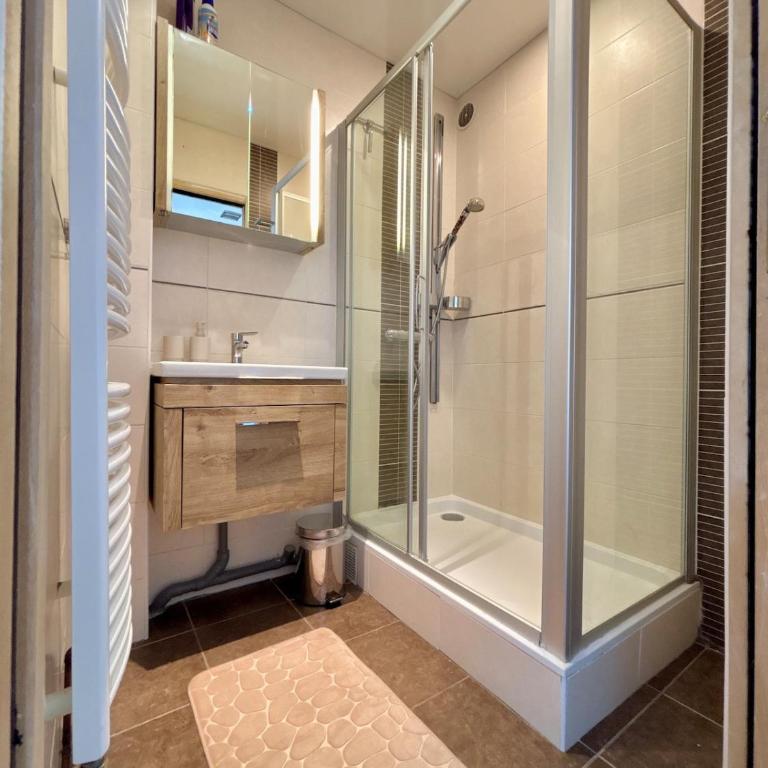 Dunkerque centre - Wi-Fi - Netflix - Parking privé - Apartamento de 2 dormitorios - 24