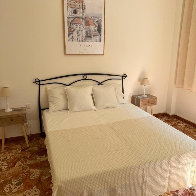 La Spirea Rooms Florence - King Room with Garden View - 4