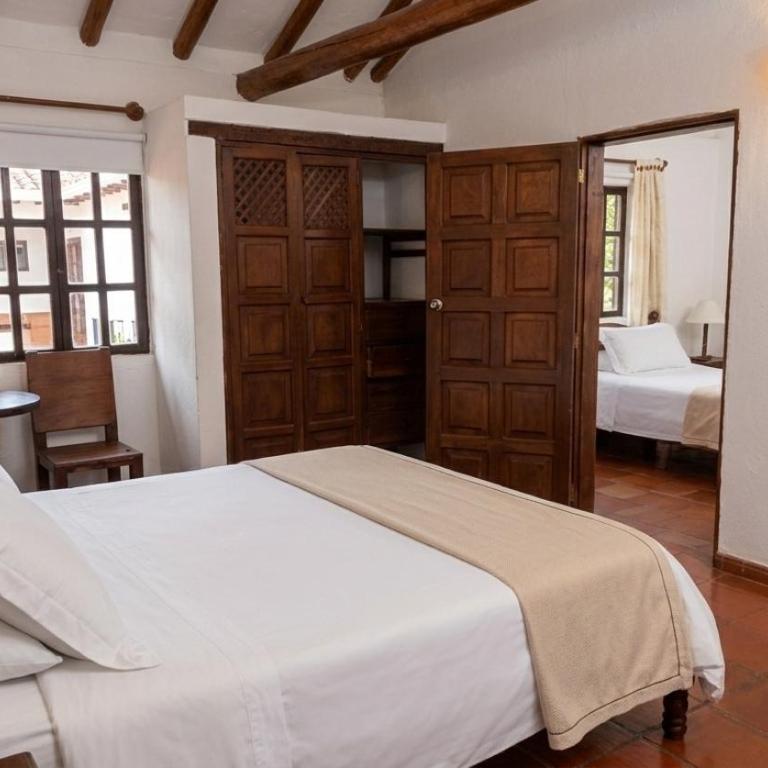 Hotel Mesón de los Virreyes - Habitación Cuádruple Estándar - 9