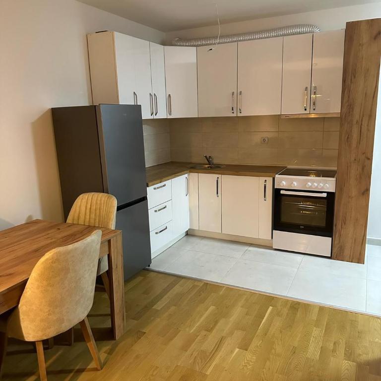 Maison Apartments - One-Bedroom Apartment - 1