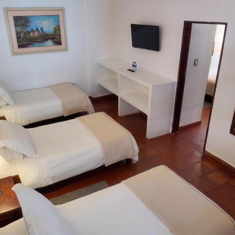 Hotel Mesón de los Virreyes - Habitación Familiar Estándar - 6