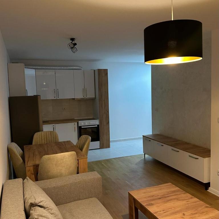 Maison Apartments - One-Bedroom Apartment - 3