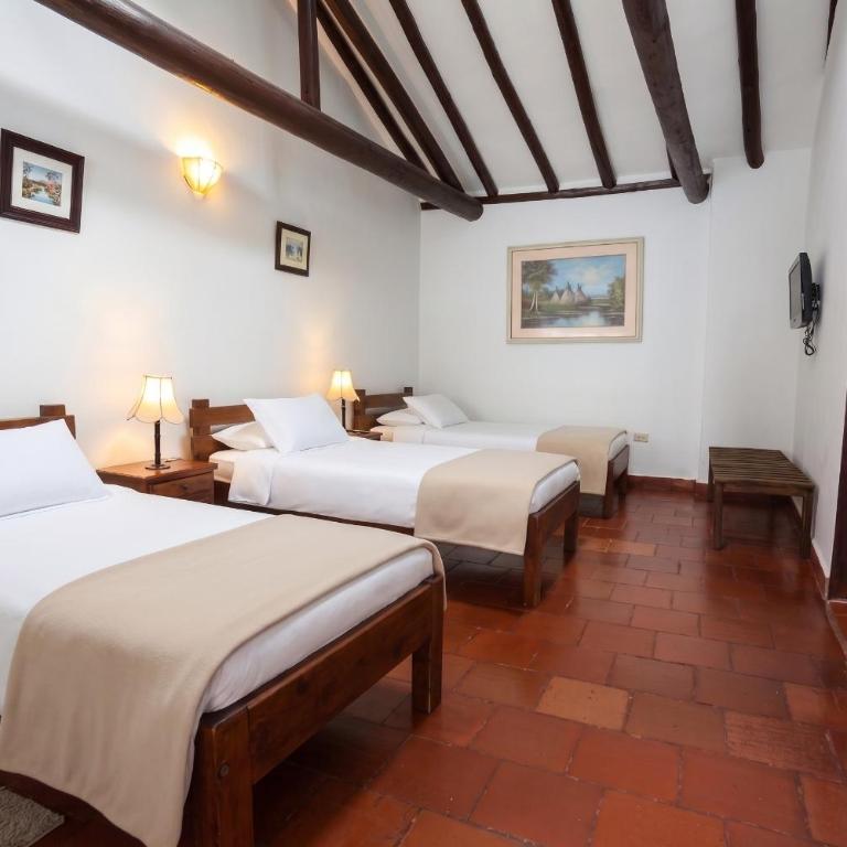Hotel Mesón de los Virreyes - Habitación Familiar Estándar - 8