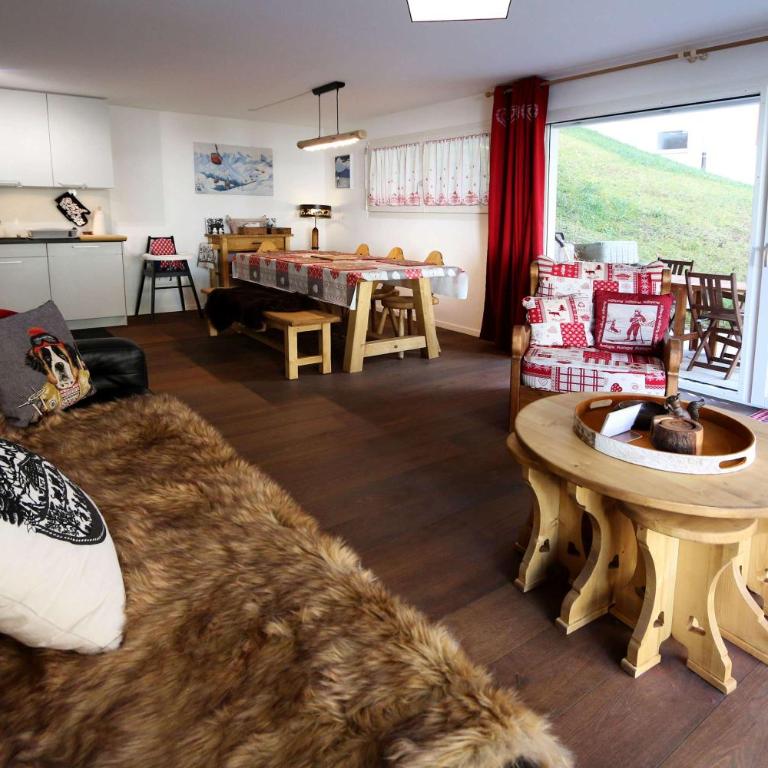 Perrine Garden - Cozy Central Apartment with Private Garden - Apartment - 1