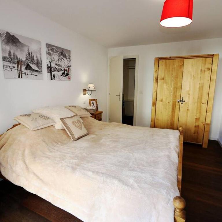 Perrine Garden - Cozy Central Apartment with Private Garden - Apartment - 7