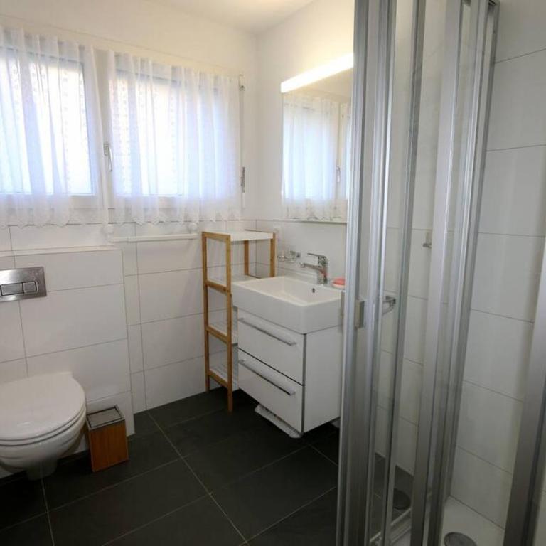 Perrine Garden - Cozy Central Apartment with Private Garden - Apartment - 10