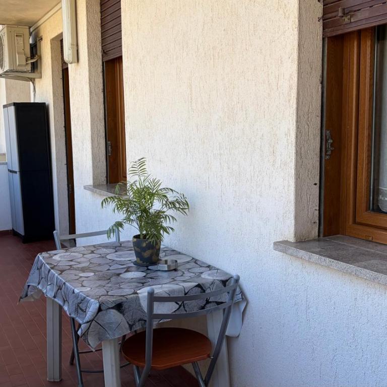Miniappartamento con terrazza a 2km dal centro di Udine - Appartamento con 1 Camera da Letto - 22