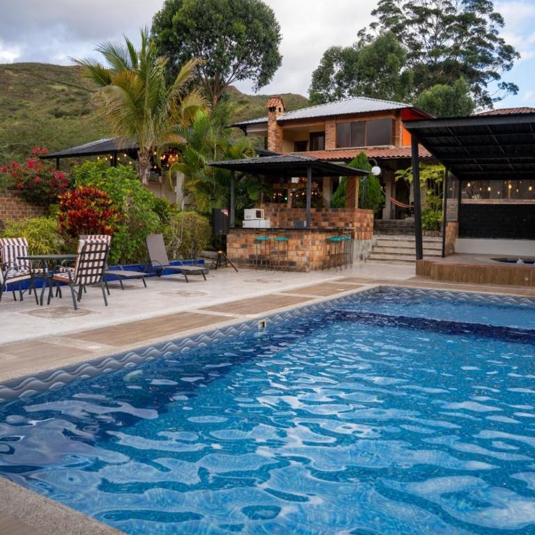 Estate in Vilcabamba, pool, jacuzzi, Turkish bath - Casa de 5 dormitorios - 11