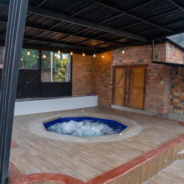 Estate in Vilcabamba, pool, jacuzzi, Turkish bath - Casa de 5 dormitorios - 15